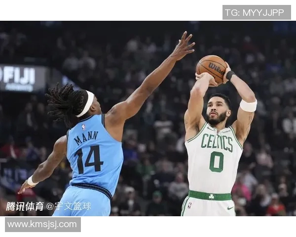 塔图姆战术！马克西中圈接球 闪击篮下绝杀国王！