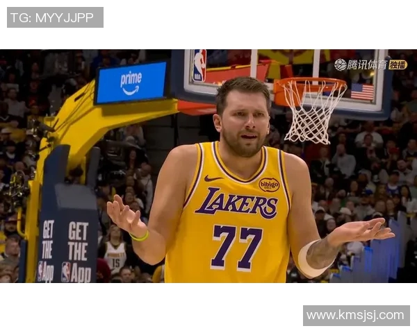 还在抱怨呢?!东契奇吃到本赛季第15个T再吃1个T将自动停赛!